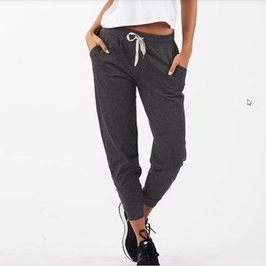 Vuori Performance Jogger Women's Heather Grey Size L